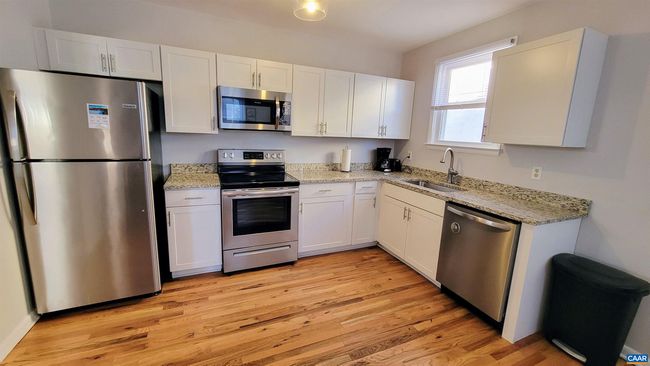 APT-1 - 1511 E High St, Condo with 1 bedrooms, 1 bathrooms and null parking in CHARLOTTESVILLE VA | Image 4