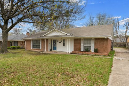 6317 Stonewall St, Greenville, TX, 75402-6741 | Card Image