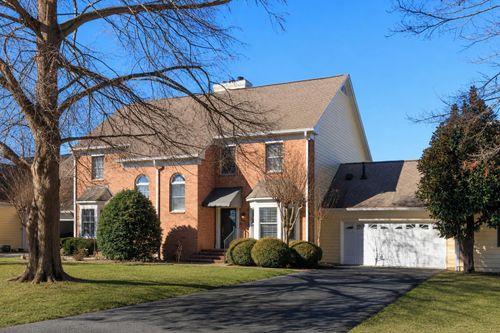 1006 Southbridge Ln, Chattanooga, TN, 37405-4258 | Card Image