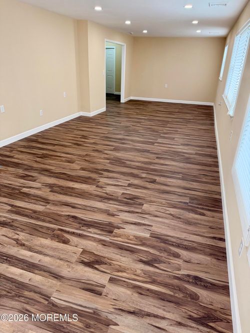 2268 Mount Hood Ln, Toms River, NJ, 08753-1539 | Card Image