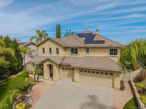 10562 Aspen Gln, Escondido, CA, 92026-7324 | Card Image