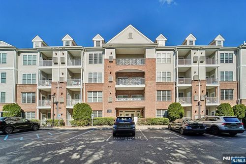 1118 Wharton Ct, Riverdale, NJ, 07457-1632 | Card Image