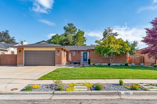 1380 Eastpoint Dr, Sandy, UT, 84092-2931 | Card Image