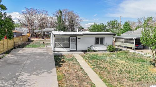 1631 W Hoye Pl, Denver, CO, 80223-2709 | Card Image