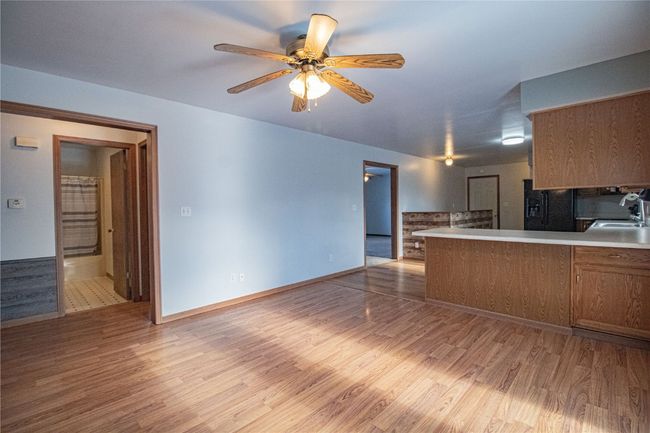 303 W Broadway St, House other with 3 bedrooms, 3 bathrooms and null parking in Stanwood IA | Image 5