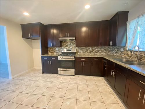 apt-1-225 N Dalton Ave, Azusa, CA, 91702-3617 | Card Image
