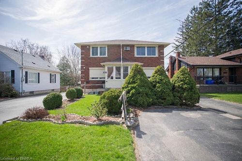 3-415 Chatham St, Brantford, ON, N3S4J4 | Card Image
