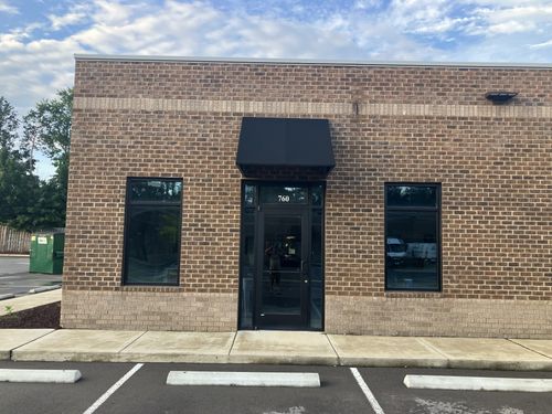 881 Seven Oaks Blvd, Smyrna, TN, 37167-6689 | Card Image