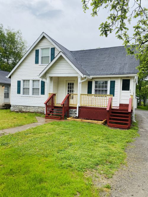 215 Robinwood Ave, Madison, TN, 37115-4736 | Card Image