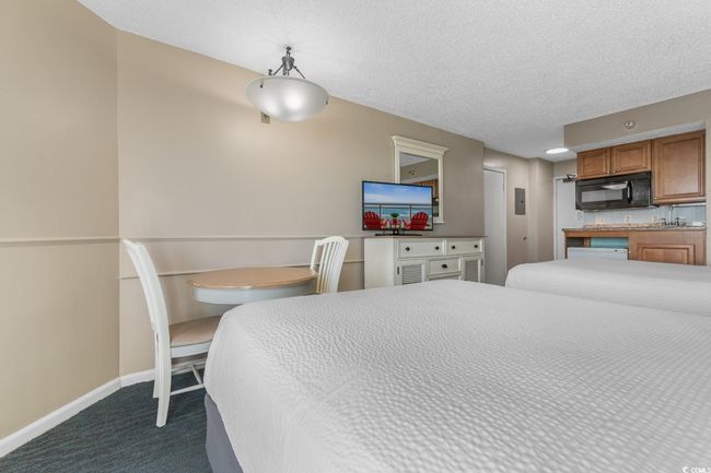 18571860 - 2701 N Ocean Blvd, Condo with 2 bedrooms, 2 bathrooms and null parking in Myrtle Beach SC | Image 12