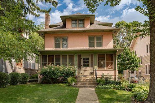 811 6th St Sw, Rochester, MN, 55902-2970 | Card Image