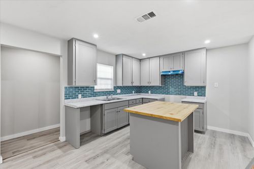 3523 Dutton Drive, Dallas, TX, 75211 | Card Image