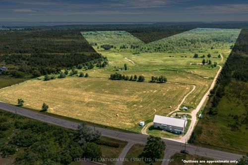 1678 County Rd 8, Picton, ON, K0K2T0 | Card Image