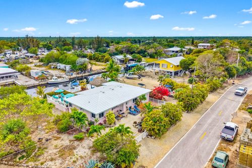 29534 Geraldine St, Big Pine Key, FL, 33043-6211 | Card Image