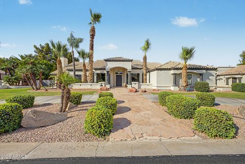 426 E Horseshoe Avenue, Gilbert, AZ, 85296 | Card Image