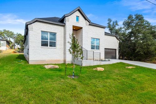 526 Coventry Rd, Spicewood, TX, 78669-3114 | Card Image