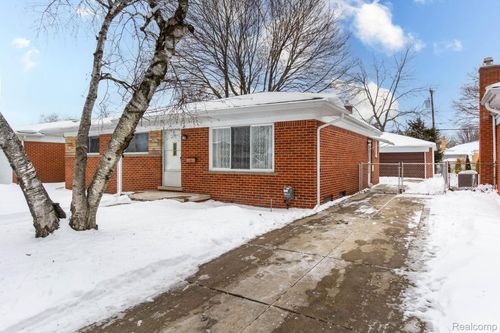 29327 Orvylle Dr, Warren, MI, 48092-2364 | Card Image
