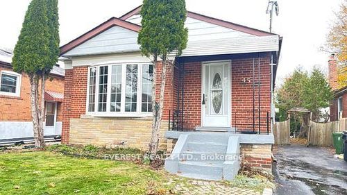 45 Kilgreggan Cres, Scarborough, ON, M1J1S4 | Card Image
