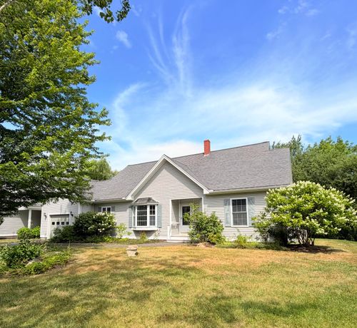 30 Schooner Dr, Rockland, ME, 04841-2564 | Card Image