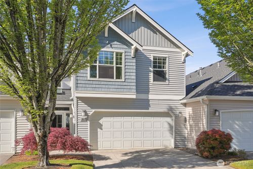 8732 Ne 17th St, Vancouver, WA, 98664-6417 | Card Image