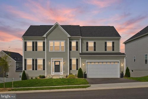 112 Fargo Ln, MARTINSBURG, WV, 25403-8310 | Card Image