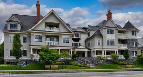 303-46 Union Ave, Saratoga Springs, NY, 12866-4330 | Card Image