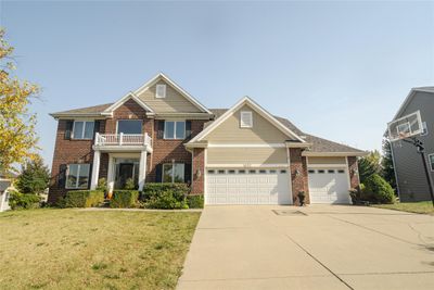 1632 90th Street, Home with 5 bedrooms, 2 bathrooms and null parking in West Des Moines IA | Image 2