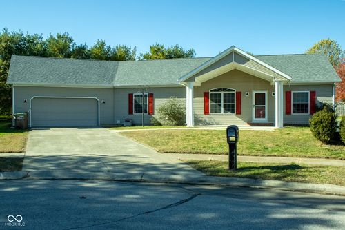 1756 Pinion Ct, Columbus, IN, 47201-8130 | Card Image