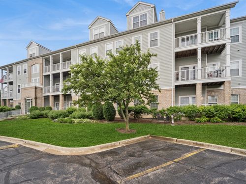 102-1299 W Lake St, Addison, IL, 60101-1159 | Card Image