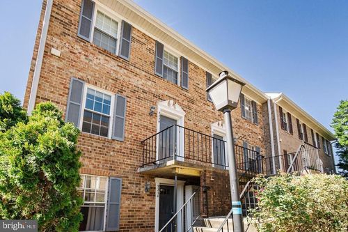 2-933 S Rolfe St, ARLINGTON, VA, 22204-4541 | Card Image
