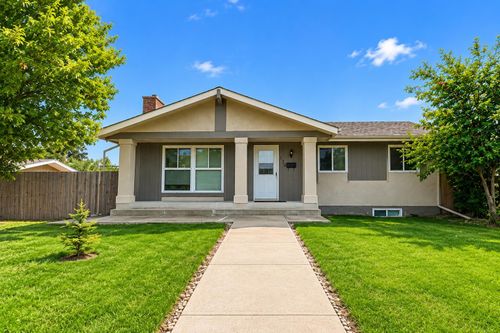 139 Maitland Rd Ne, Calgary, AB, T2A4Z3 | Card Image