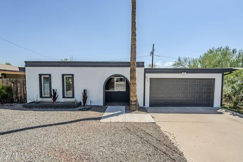 4927 E Coronado Rd, Phoenix, AZ, 85008-4217 | Card Image