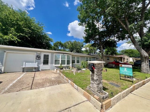 Mitchell St, Arlington, TX 76010