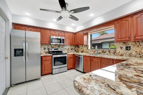 apt-b-9765 Pecan Tree Dr, Boynton Beach, FL, 33436-0639 | Card Image
