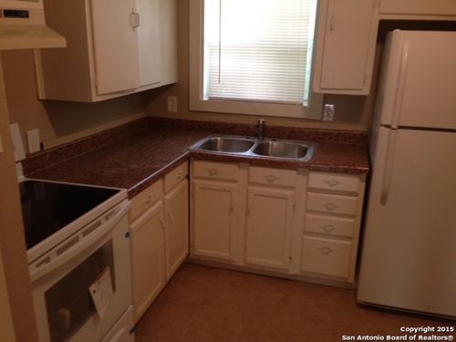 127 Riverdale Dr, San Antonio, TX, 78228-4836 | Card Image