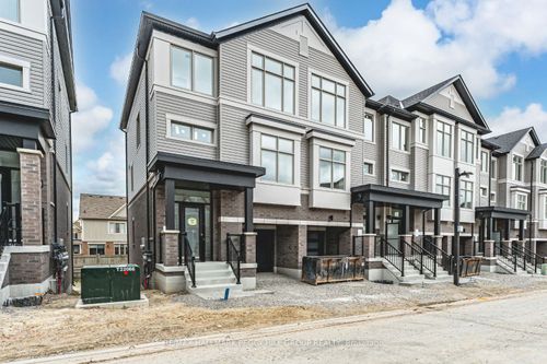 38 Brandon Crescent, New Tecumseth, ON, L0G1W0 | Card Image