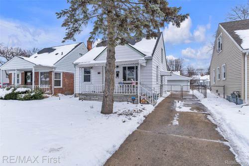 3313 Alice St, Dearborn, MI, 48124-3705 | Card Image