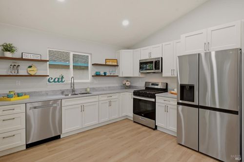 1045 Camellia Ln, Suisun City, CA, 94585 | Card Image