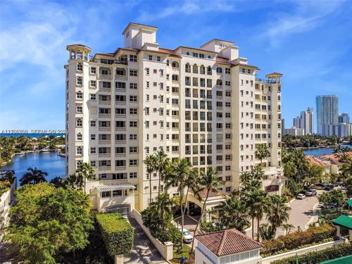403-20165 Ne 39th Pl, Aventura, FL, 33180-3076 | Card Image
