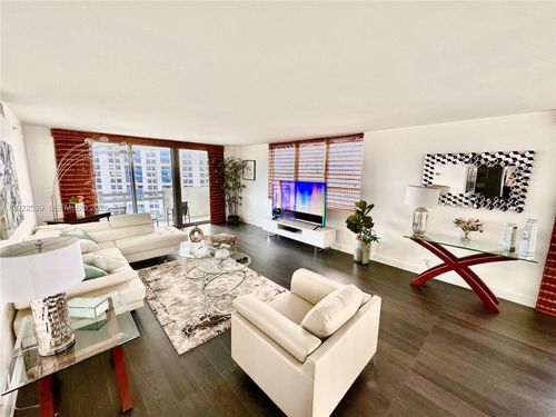1114s-1500 Bay Rd, Miami Beach, FL, 33139-3252 | Card Image