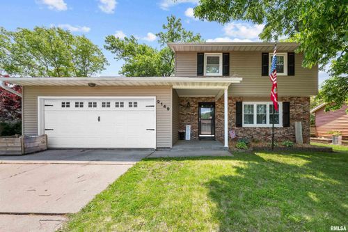2149 W 30th St, Davenport, IA, 52804-1405 | Card Image