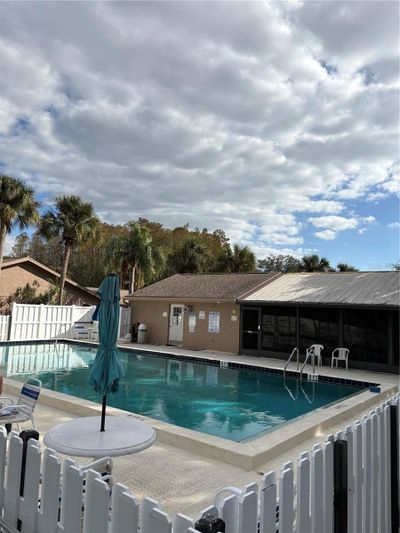 G - 3135 Charter Club Drive, House other with 2 bedrooms, 2 bathrooms and null parking in Tarpon Springs FL | Image 2