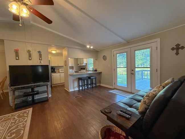 329 Deer Run Rd, House other with 3 bedrooms, 2 bathrooms and null parking in Trinity TX | Image 5