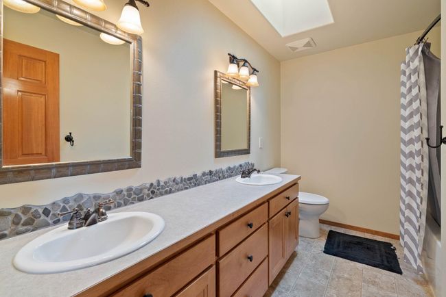 20303 E Happy Trails Ln, House other with 5 bedrooms, 4 bathrooms and null parking in Otis Orchards WA | Image 23