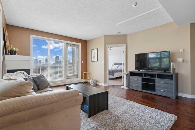 303 - 716 5 Street Ne, Condo with 2 bedrooms, 2 bathrooms and 1 parking in Calgary AB | Image 7