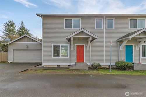 713 3rd Ave S, Kent, WA, 98032-6131 | Card Image