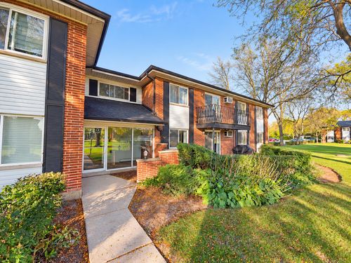 1a-2423 E Olive St, Arlington Heights, IL, 60004-5120 | Card Image