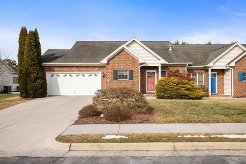 43 Greenview Ln, NEW MARKET, VA, 22844-9684 | Card Image
