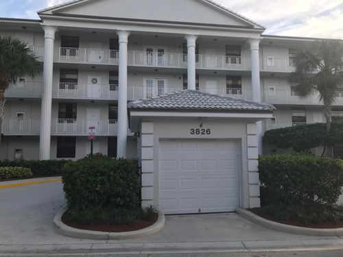 apt-304-3826 Whitehall Dr, West Palm Beach, FL, 33401-1058 | Card Image