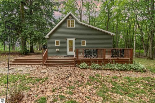 3551 E Cedar Lake Dr, Greenbush, MI, 48738-9702 | Card Image